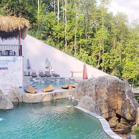 Lotus Premium Lodge - Lotus Group Tours 河江 外观 照片