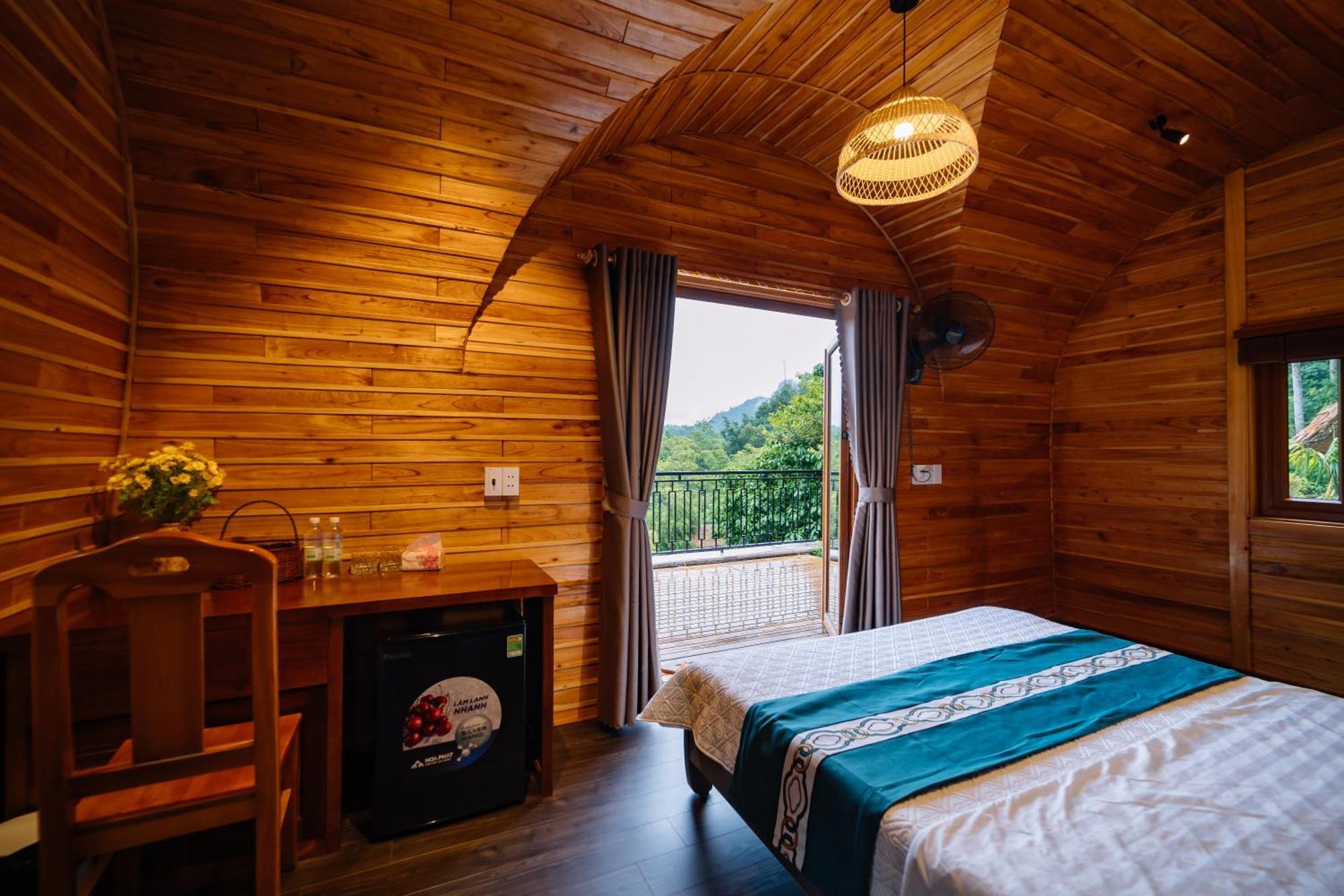 Lotus Premium Lodge - Lotus Group Tours 河江 外观 照片
