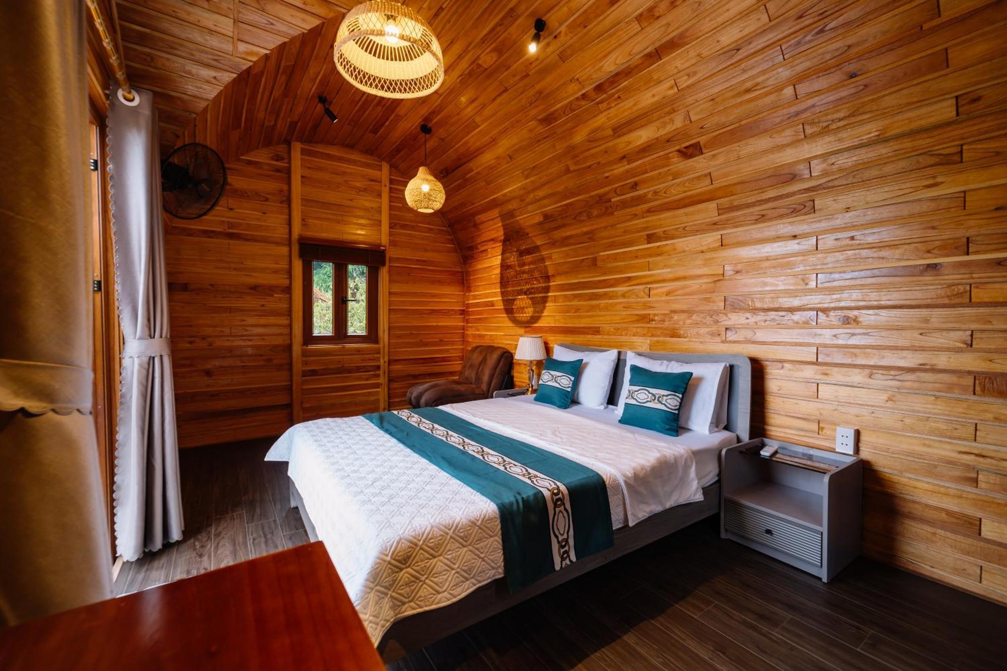 Lotus Premium Lodge - Lotus Group Tours 河江 外观 照片
