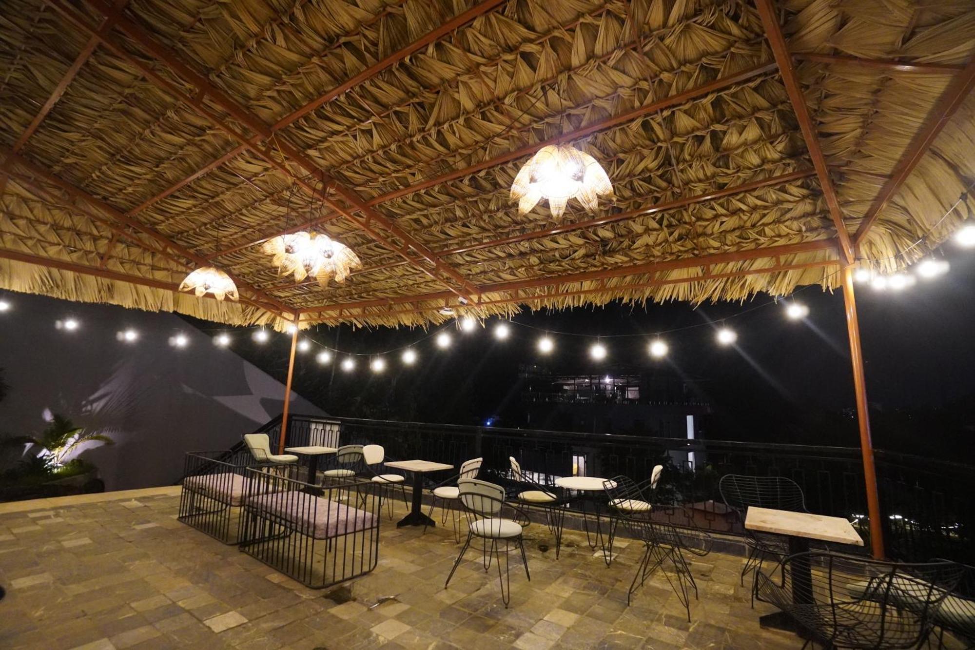 Lotus Premium Lodge - Lotus Group Tours 河江 外观 照片
