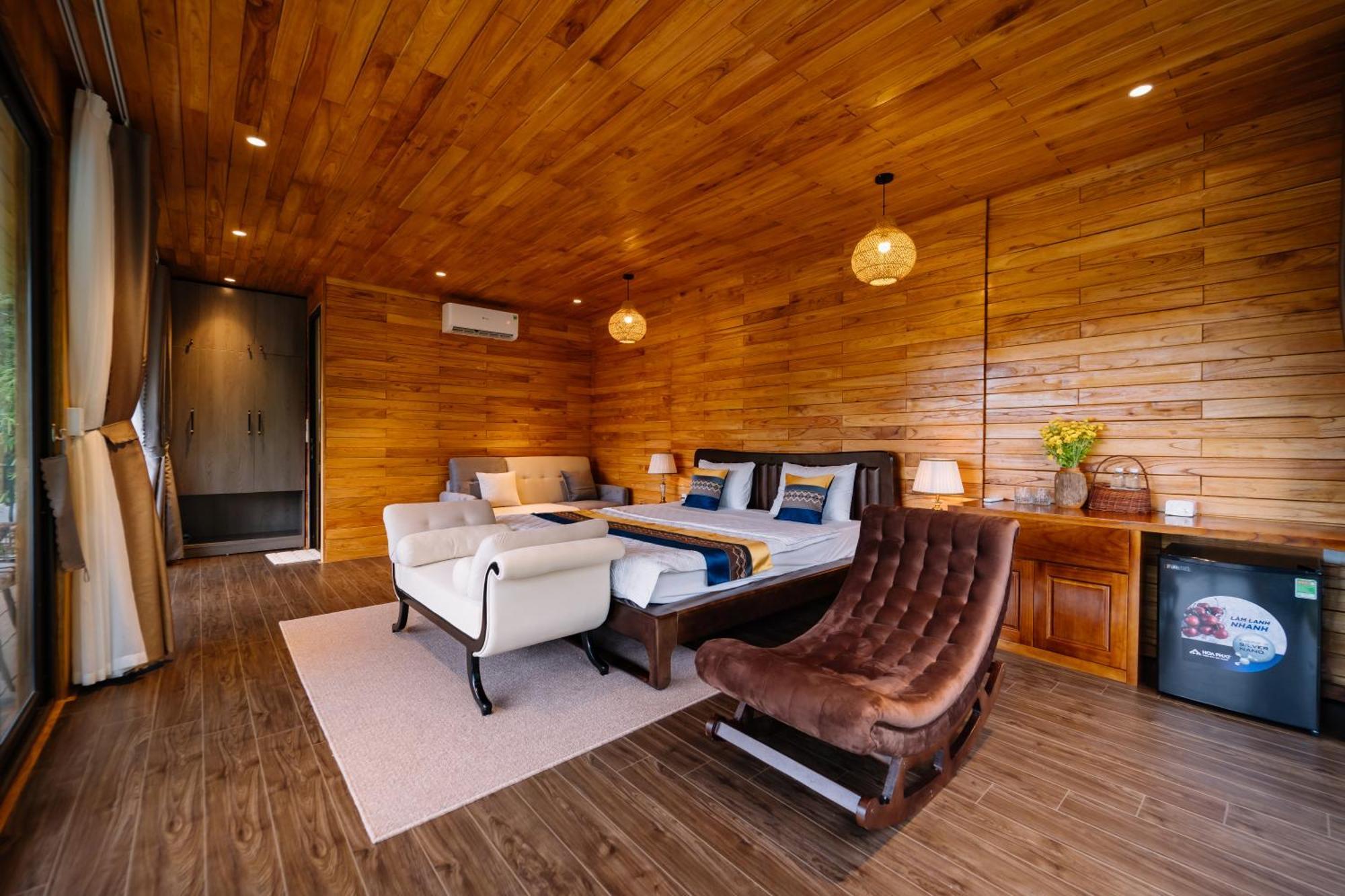 Lotus Premium Lodge - Lotus Group Tours 河江 外观 照片