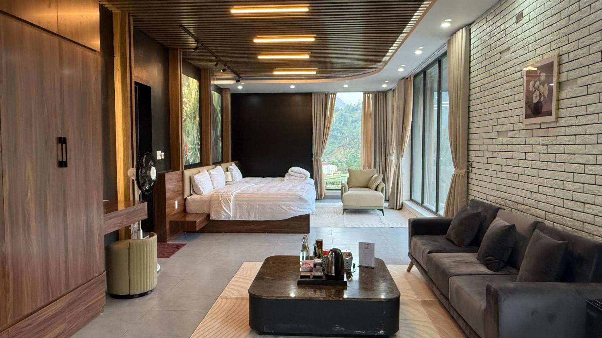 Lotus Premium Lodge - Lotus Group Tours 河江 外观 照片